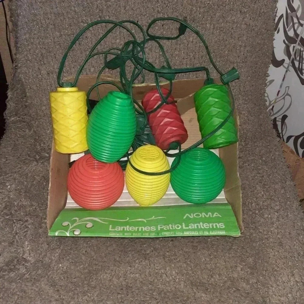 Vintage NOMA Patio Lights-3 Wire Strings-7 Lanterns-Box-Parts Lot/Untested  Part